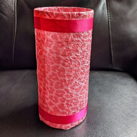 HANDMADE Cheetah / Leopard Heart Glass Candle Holder or Vase - Picture 4 of 8